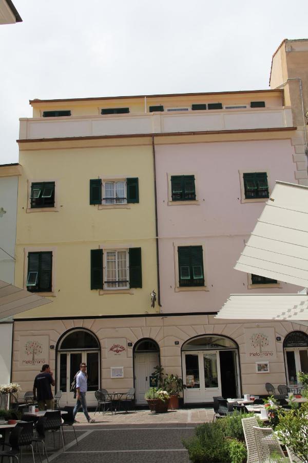 Hotel Melograno Spotorno Exterior foto
